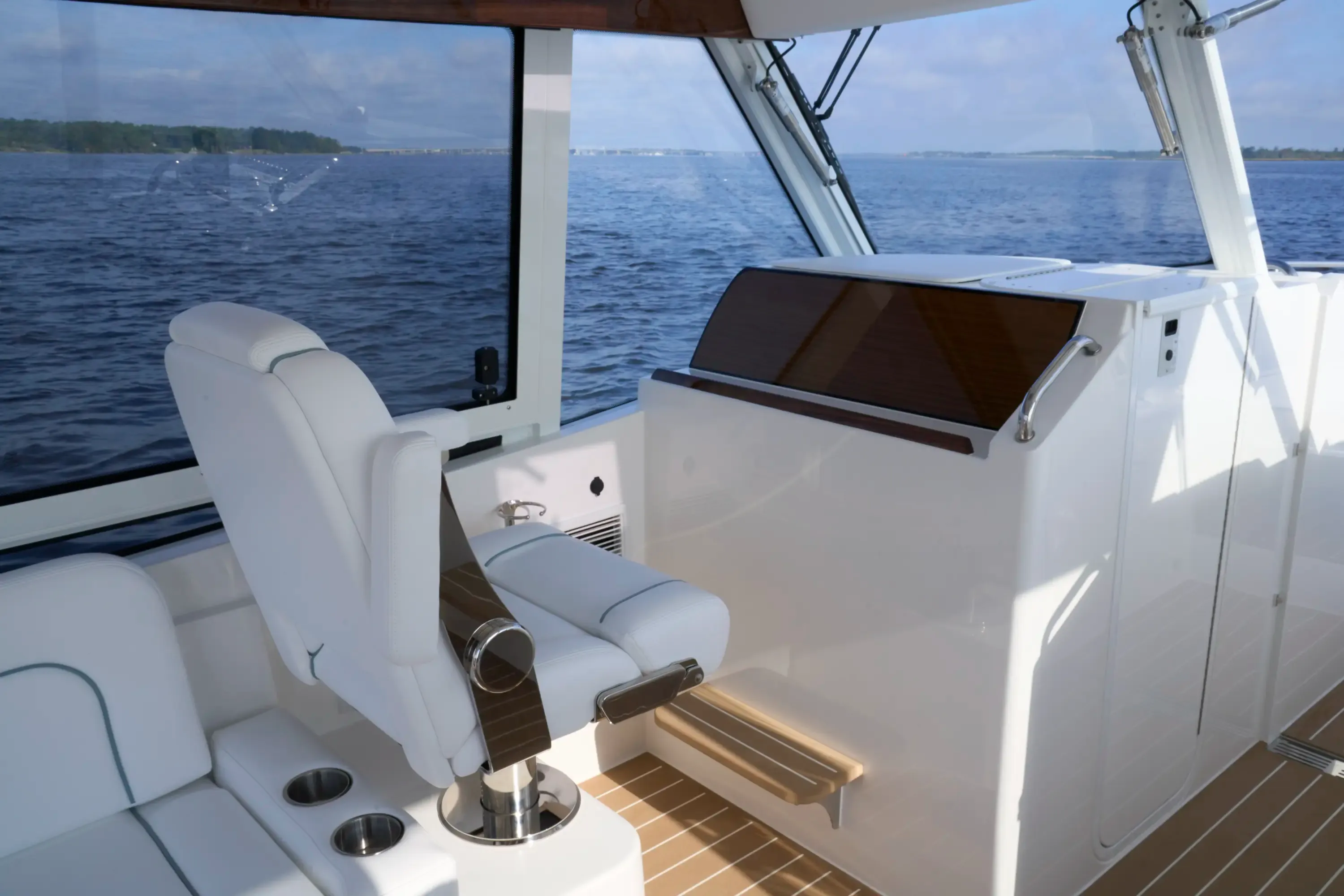 MJM 38X gallery image 7