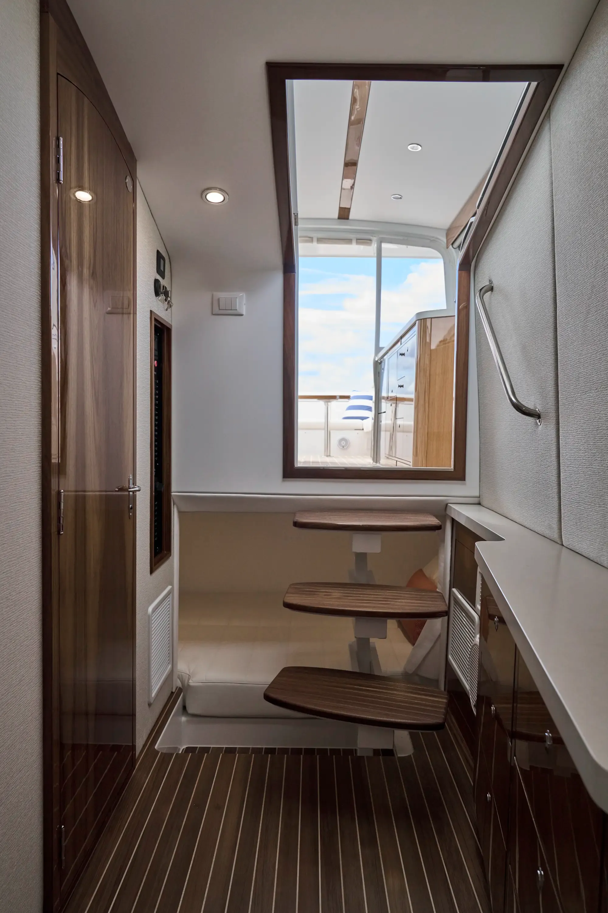 MJM 47X gallery image 14